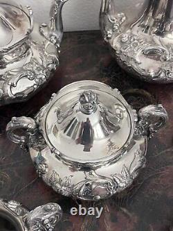 ANTIQUE WILCOX SILVER PLATE CO. QUADRUPLE REPOUSSÈ 5 Pcs. TEA & COFFEE SET 1893