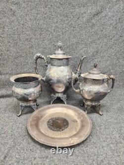 Antique Meriden B. Company Silver Tea & Coffee Set HR Palmer 1919