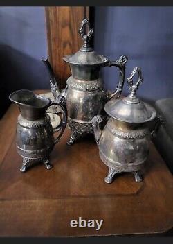 Meriden Britannia Company silver plated 3 piece tea set