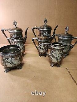 Meriden Quadrupal Silver Plated Floral Engraved Tea Set 7 Pc