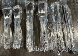 NEW 1984 VINTAGE 103PC 12 Place Settings Imperial IMI4 Roses Stainless Flatware