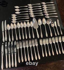 Oneida LADY HAMILTON Silverplate Flatware complete service for 7+extras+Hostess