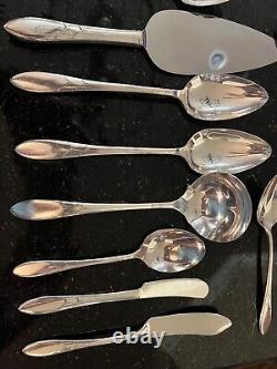 Oneida LADY HAMILTON Silverplate Flatware complete service for 7+extras+Hostess