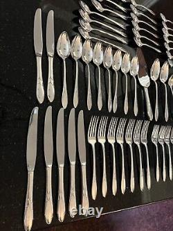 Oneida LADY HAMILTON Silverplate Flatware complete service for 7+extras+Hostess