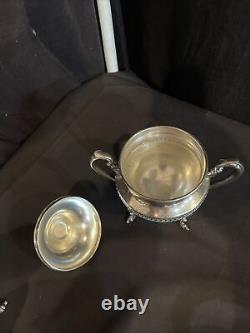 Silver on Copper 5piece Tea Set Tray, Teapot, Creamer, Sugar Bowl with lid Z1031