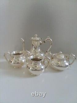 Stunning Meriden B. Company 1880's Silverplate 4 PC Tea/Coffee Set