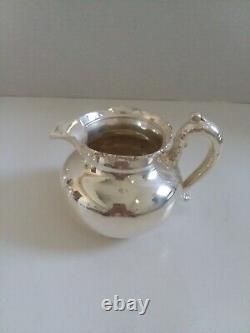 Stunning Meriden B. Company 1880's Silverplate 4 PC Tea/Coffee Set