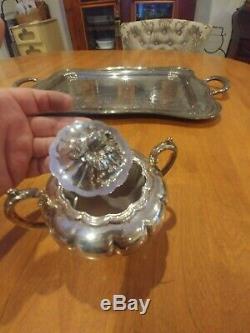 Vintage 3 Piece Community Silverplated Old English Melon Tea Coffee Serving Set