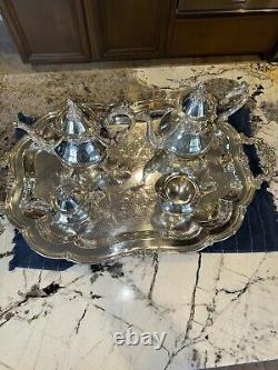 Vintage Oneida Venetian Silver Plated 5 Piece Footed Ornate Tea & Coffee Set