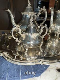 Vintage Oneida Venetian Silver Plated 5 Piece Footed Ornate Tea & Coffee Set