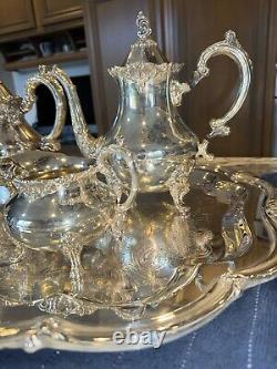 Vintage Oneida Venetian Silver Plated 5 Piece Footed Ornate Tea & Coffee Set