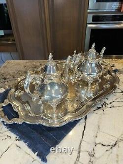 Vintage Oneida Venetian Silver Plated 5 Piece Footed Ornate Tea & Coffee Set