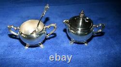 Vintage WM Rogers 800 Silver Plated 5 Piece Tea & Coffee Set with Large Tray