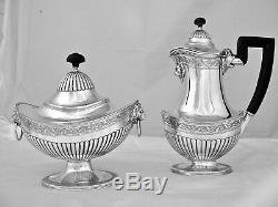 A Tiffany & Co. Argent Tea / Coffee Set Avec Plateau, C. 1900