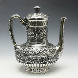 Antique Tiffany & Co. Repousse Sterling Silver Coffee - Tea Set Avec Bouilloire À Eau