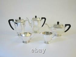 Art Déco Sterling Silver 5 Pièces Tea Set On Tray 1934 Par Mappin & Webb