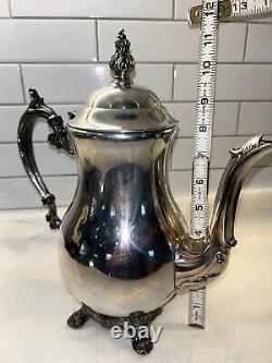 Ensemble de 5 pièces de café et de thé Vintage FB Rogers Silver Co avec plateau sur pieds 1982