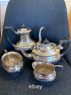 Ensemble de café et thé Sheffield à côtes vintage en plaqué argent, 4 pièces, Angleterre EPNS