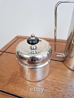 Ensemble de cafetière / théière en ligne géométrique en argent plaqué de style Art Déco MCM vintage