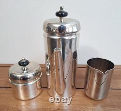 Ensemble de cafetière / théière en ligne géométrique en argent plaqué de style Art Déco MCM vintage