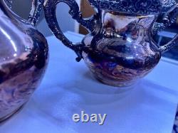 Ensemble de thé en argent de la compagnie Royal MFG, comprenant 5 pièces + couvercles, motif floral + gobelet Mint Julep.