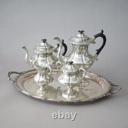 Ensemble de thé et café en argent plaqué Reed & Barton de style victorien antique avec plateau de 1900