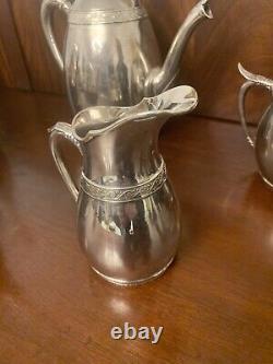 Ensemble de thé et de café en argent soldé de 5 pièces de la Gorham Mfg. Co. 040 A antique