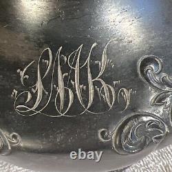 Ensemble de théière et de cafetière en argent gravé de 5 pièces de la Vtg Middletown Plate Co