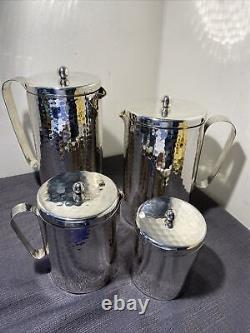 Ensemble de vaisselle en argent Calegaro - cafetière, théière, crémier et sucrier - Italie