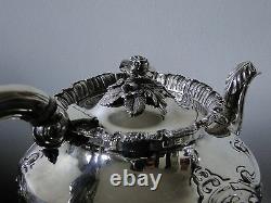 Fancy Tea Set, Sterling Silver Victorian Chased & Engraved, Marqué Londres 1847