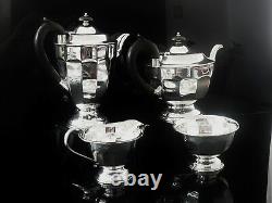 Immaculée Four Piece Sterling Silver Tea Set, Sheffield 1948/50, Emile Viner