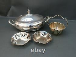 Lot De Travail D'objets Plaqués Argent Vintage Plateau Théset Tureen Gobelets Bols Etc