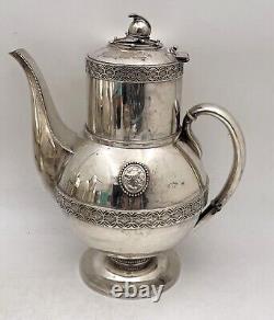 Médaille de casque en argent Haughwout & Co. Ensemble de thé et café du 19ème siècle en 5 pièces