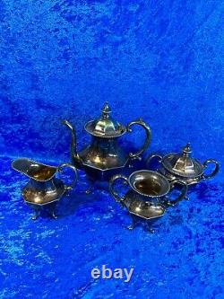 Service à thé antique de 1898 William W. Tufts 4 pièces. Extrêmement rare 4507