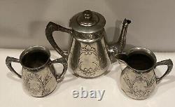 Service à thé creux en quadruple plaqué argent de l'Antique Rockford Silver Plate Co. #995 gravé