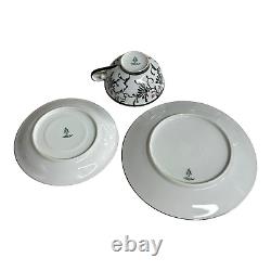 Service à thé en porcelaine de Bohême pour 6 personnes avec incrustation en argent sterling de style Art Nouveau, comprenant 23 pièces en excellent état.