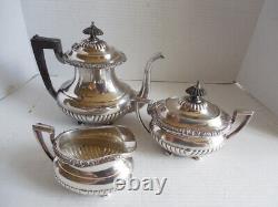 Service à thé et café en argenté de style vintage, ensemble de 3 pièces Reed & Barton 5100